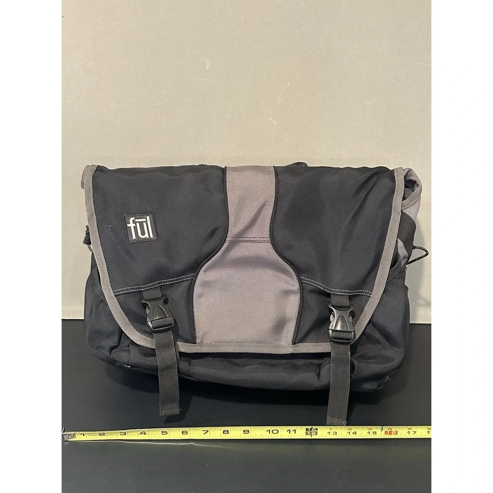 Ful Messenger‎ Bag (missing Strap)